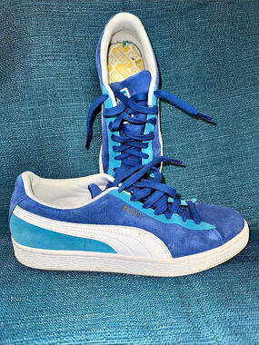 Puma Suede Classic Blue, Teal & White Sneakers US 8 Men’s/10 Women’s